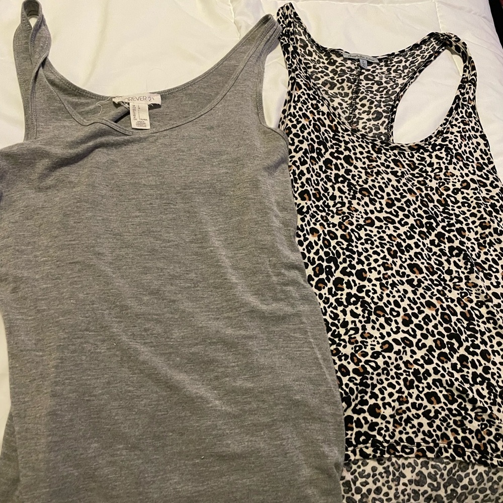 2 Tank Tops